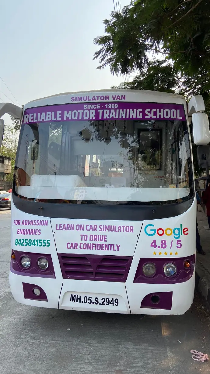 Best Driving School In Dombivli With Simulator Photo Of Simulator Van In Dombivli From Front Side